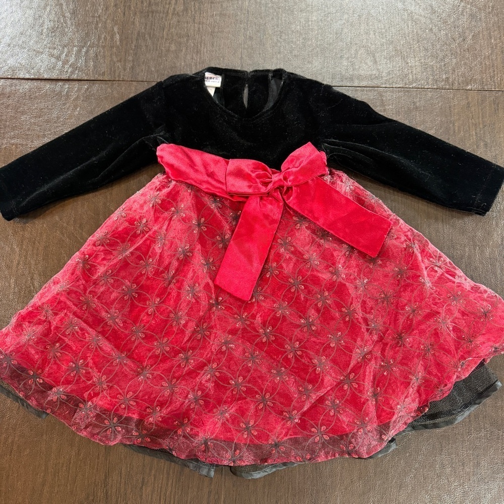 Blueberi Boulevard Black and Red Velvet Dress with Bow Christmas Sz 18 M